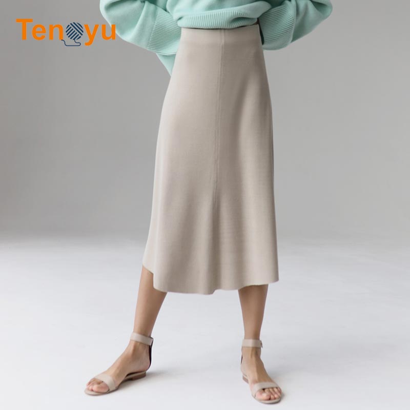 OEM/ODM Fashion Soft Silk Feminine Sexy Long Dress